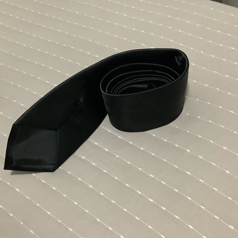 Men’s silk tie